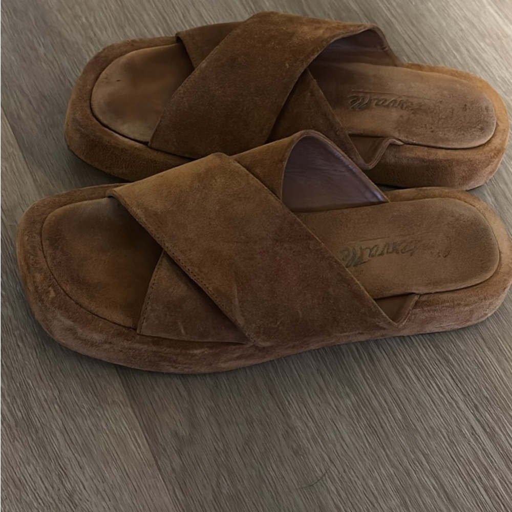 L’Intervalle Brown Suede Slide Sandals